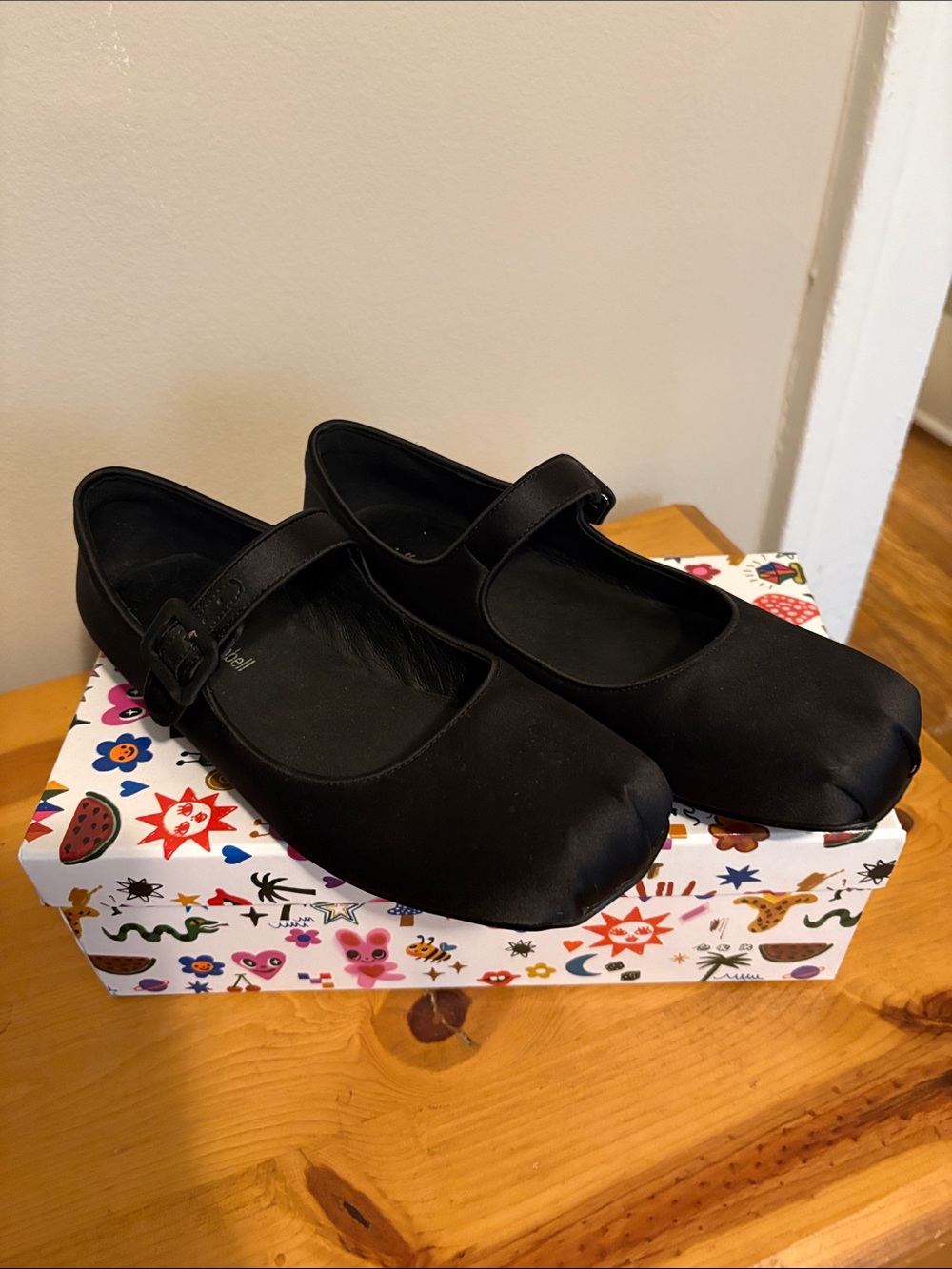 Jeffrey Campbell Black Satin Ballet Flats W9